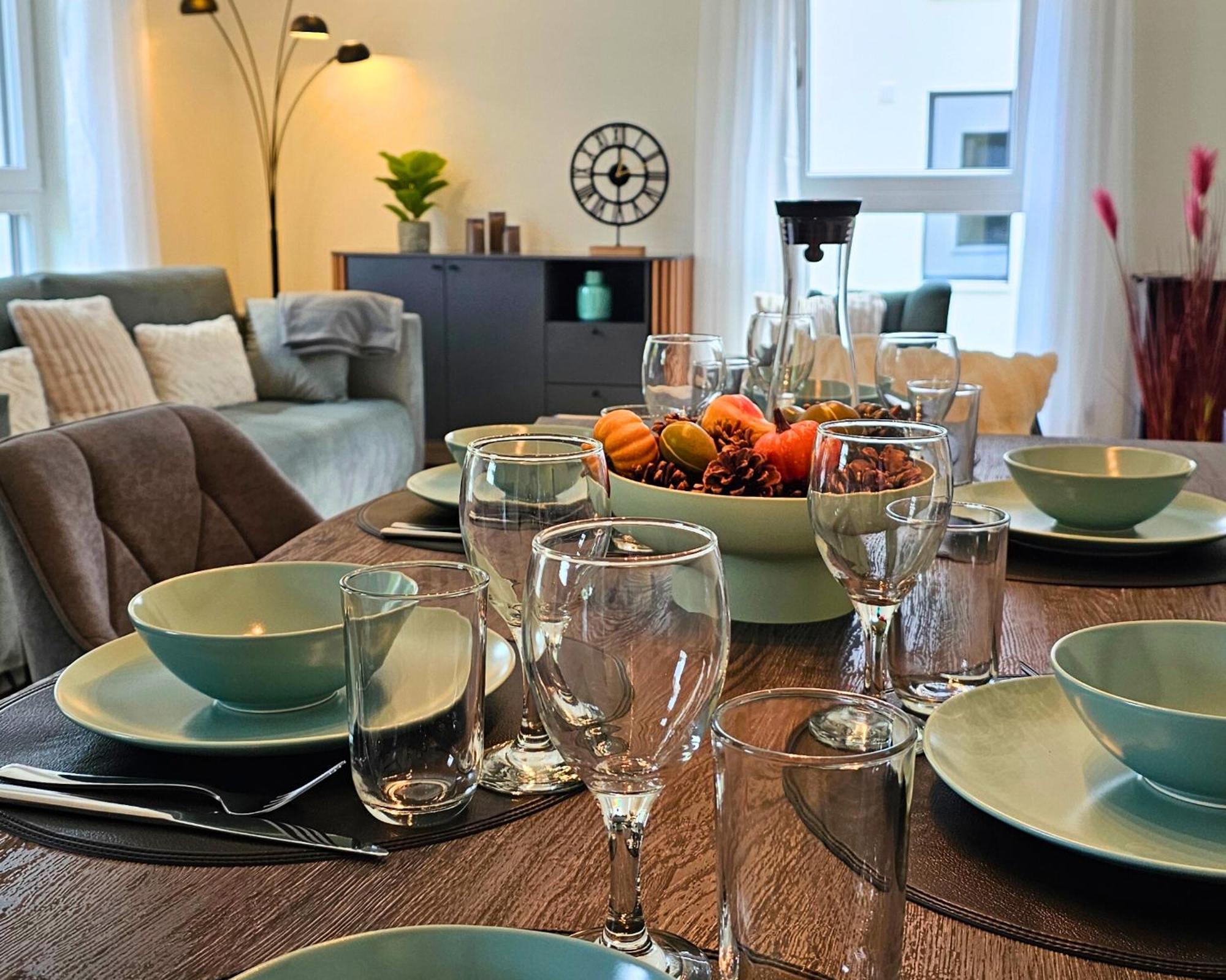 Relaxrefugium Luxus - Kueche, Arbeitsplaetze, Stellplatz & Komfort Fuer Bis 6 Gaeste Königs Wusterhausen Extérieur photo